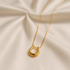 Minimal U charm pendant for women and girls