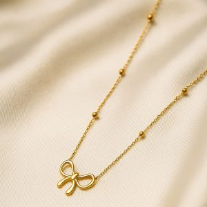 Golden bow chain necklace for girls and women for everday wear