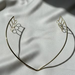 Minimal V-curve Tiara